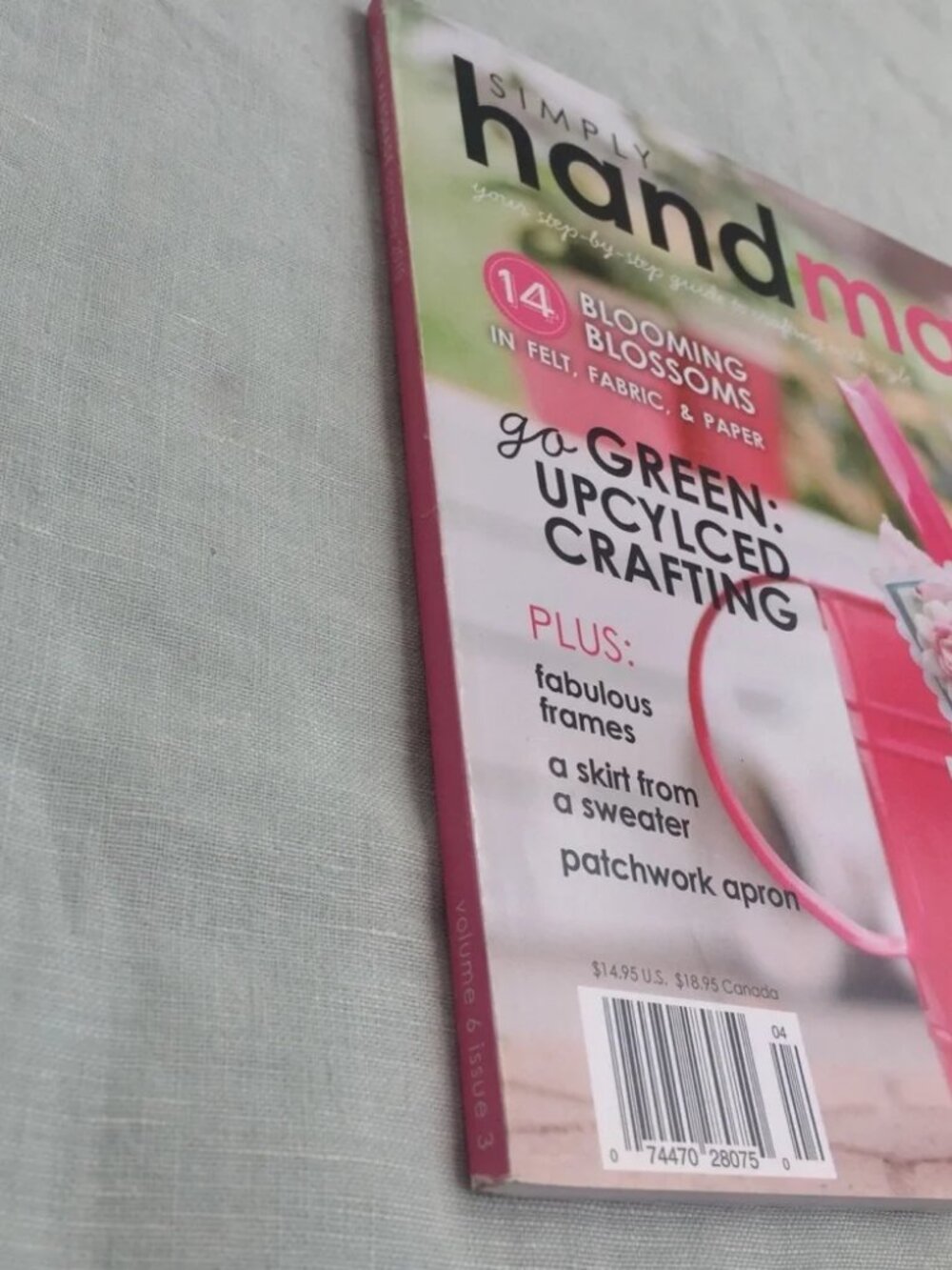 Lot of 3 issues Simply Handmade crafting magazines - Picture 7 of 15